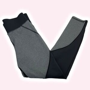 MICHI Gray Active Legging Sz Medium